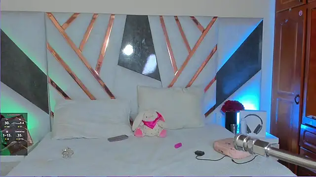 Snapshot of isa_kolins chatting on February 25, 10:03 am isa kolins online show from February 25, 10:03 am