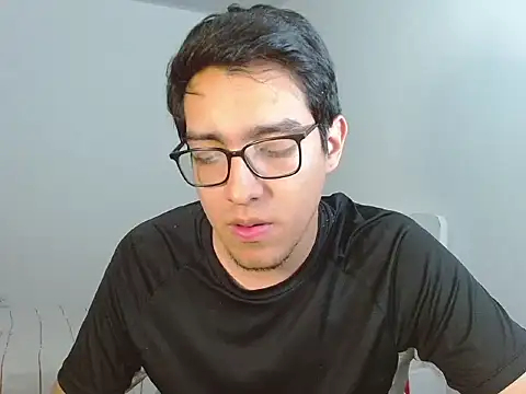 Snapshot of NickFin chatting on July 16, 3:01 am NickFin online show from July 16, 3:01 am
