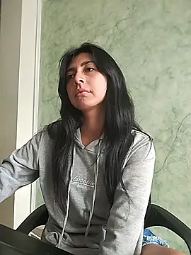 Snapshot of EmmaWilliamss4 chatting on February 2, 2:16 pm EmmaWilliamss4 online show from February 2, 2:16 pm