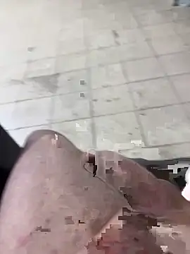 Snapshot of Can3438q chatting on February 10, 10:14 pm Can3438q online show from February 10, 10:14 pm