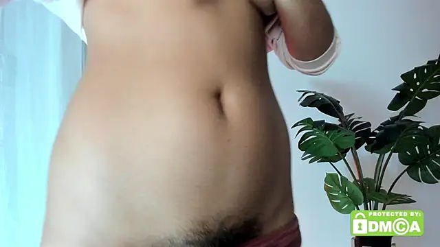 Snapshot of lovesweetash chatting on February 17, 7:20 pm lovesweetash online show from February 17, 7:20 pm