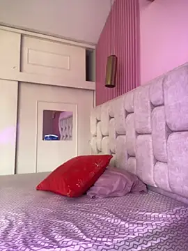 SoftDoll- online show from February 7, 2:43 pm