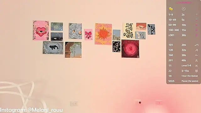 Snapshot of melrousses_ chatting on February 6, 5:16 pm melrousses online show from February 6, 5:16 pm