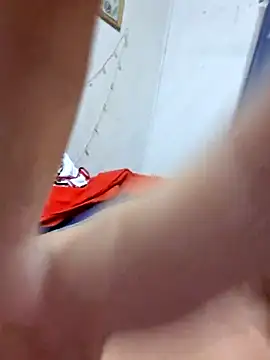 tuhardsexy online show from March 6, 11:45 pm