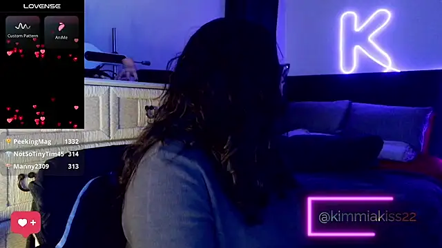 Snapshot of KittyTatts chatting on February 20, 3:36 am KittyTatts online show from February 20, 3:36 am