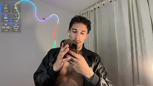 rafael stone11 online show from March 2, 1:52 am