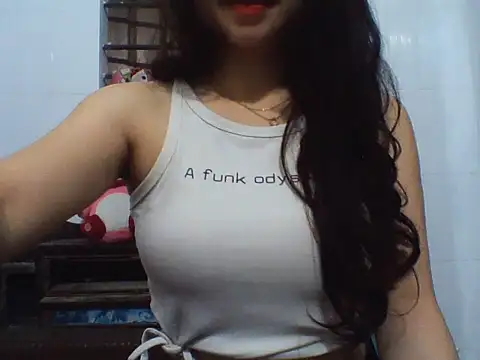 NinaKey online show from March 27, 3:12 pm