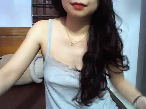 NinaKey online show from April 17, 1:41 am