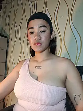 Snapshot of morena_joy69 chatting on May 24, 1:27 pm morena joy69 online show from May 24, 1:27 pm