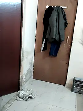 simran sharma01 online show from February 22, 6:24 am