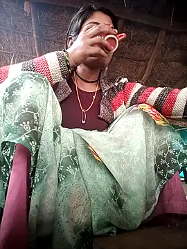 Snapshot of Hotty_raghni chatting on February 1, 3:49 am Hotty raghni online show from February 1, 3:49 am