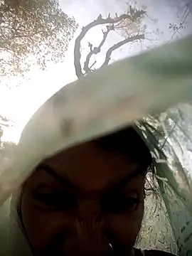 Snapshot of Hotty_raghni chatting on March 3, 2:07 am Hotty raghni online show from March 3, 2:07 am