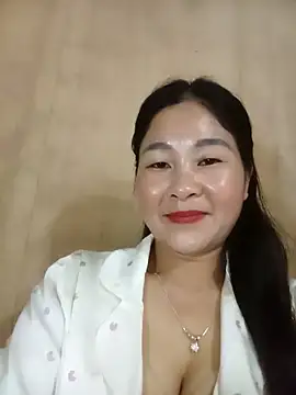 Snapshot of Dunk-namic chatting on May 6, 2:19 am Dunk-namic online show from May 6, 2:19 am