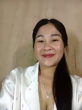 Snapshot of Dunk-namic chatting on May 9, 2:00 pm Dunk-namic online show from May 9, 2:00 pm
