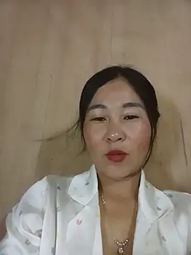 Snapshot of Dunk-namic chatting on May 29, 8:12 am Dunk-namic online show from May 29, 8:12 am