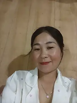 Snapshot of Dunk-namic chatting on June 3, 8:39 am Dunk-namic online show from June 3, 8:39 am