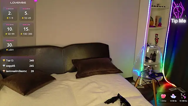 Eva Sterling  online show from April 8, 1:27 am