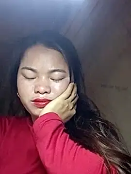 Snapshot of emlylyxinh chatting on February 8, 8:01 pm emlylyxinh online show from February 8, 8:01 pm