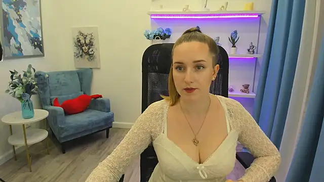 CaseyTerini online show from May 23, 11:36 am