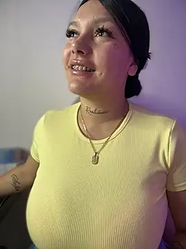 Miia  Taylor online show from February 10, 2:37 am