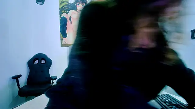 MEW ALIX online show from April 7, 12:49 pm