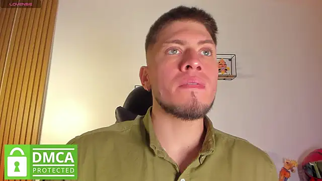 SebastianMaximoff  online show from April 18, 7:18 pm