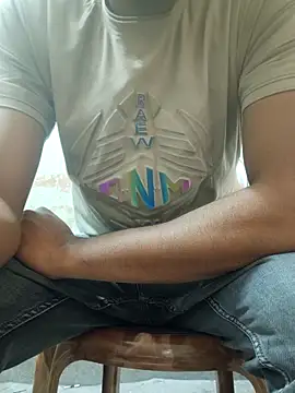 rubitrides11 online show from February 15, 5:37 am