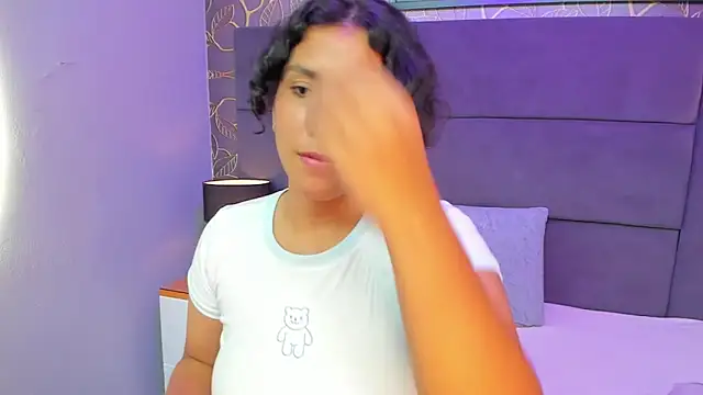 lia savage online show from February 3, 5:18 pm