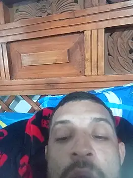 Snapshot of Hot_Veteran_1 chatting on February 6, 8:23 pm Hot Veteran 1 online show from February 6, 8:23 pm