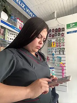 EvaLuna25 online show from February 3, 4:34 pm