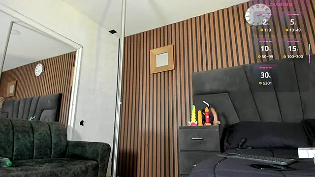 Snapshot of JazminRusso_ chatting on June 3, 7:22 am JazminRusso online show from June 3, 7:22 am