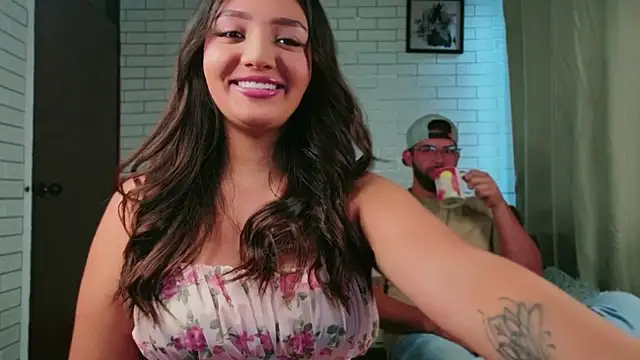 Snapshot of Catalu_x chatting on February 14, 11:18 am Catalu x online show from February 14, 11:18 am