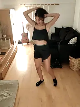 YaraEstelle online show from March 11, 8:37 pm