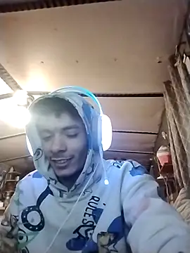 Snapshot of spooky425hd chatting on February 27, 10:15 am spooky425hd online show from February 27, 10:15 am