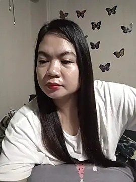 Snapshot of Zyramae_25 chatting on June 27, 8:52 am Zyramae 25 online show from June 27, 8:52 am