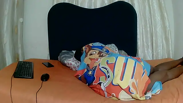 Snapshot of Exotic_FreakyQueen chatting on February 27, 2:00 am Exotic FreakyQueen online show from February 27, 2:00 am