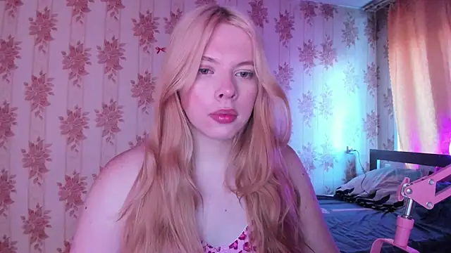 Cutie Bambi online show from July 16, 12:11 pm