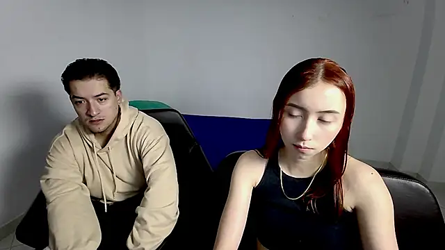 Snapshot of RoseSinsDonViktor chatting on February 7, 10:19 am RoseSinsDonViktor online show from February 7, 10:19 am