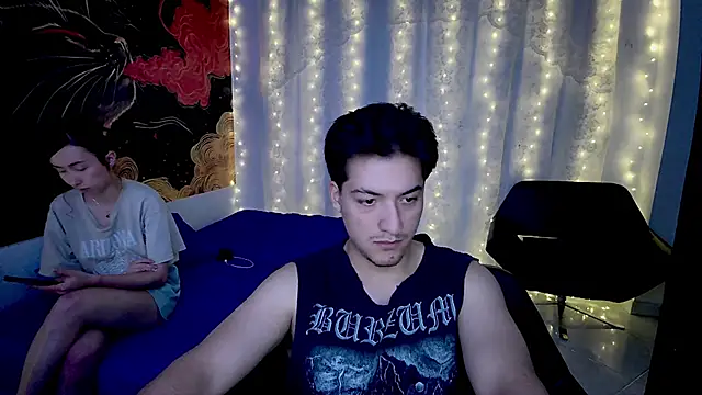 RoseSinsDonViktor online show from April 4, 8:17 pm