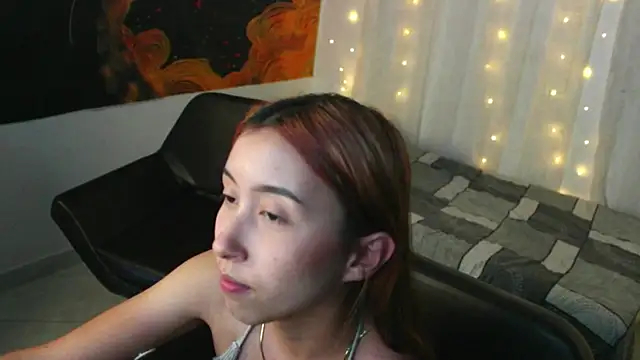 Snapshot of RoseSinsDonViktor chatting on June 22, 10:18 pm RoseSinsDonViktor online show from June 22, 10:18 pm