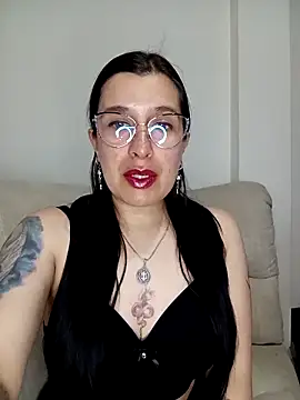 lady merlot1 online show from February 24, 12:47 pm