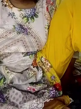 Toma7890 online show from April 8, 4:18 pm