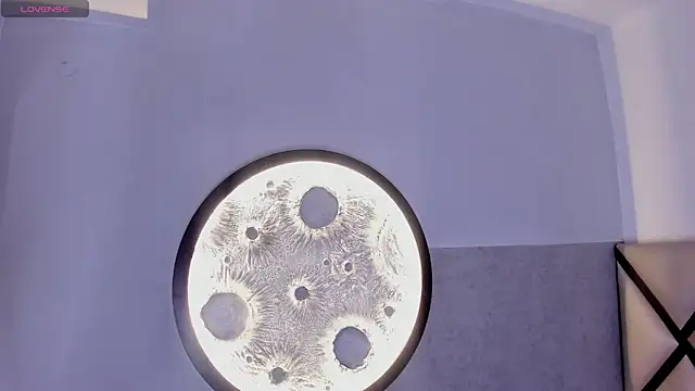 Snapshot of Philipp-Jones chatting on February 5, 11:59 am Philipp-Jones online show from February 5, 11:59 am