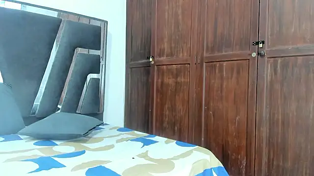 Sophiia88 online show from March 19, 12:53 pm