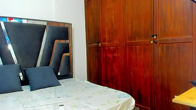 Sophiia88 online show from March 26, 1:06 pm