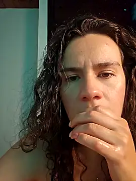  ChloeRed online show from April 18, 7:58 pm