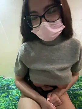 IRIS-GIRL online show from April 28, 12:21 pm