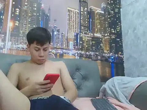 santiago xxxcol online show from April 15, 11:49 pm