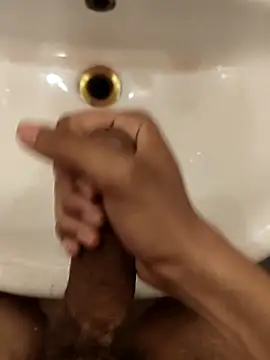 marcooo22annni online show from April 2, 7:55 pm