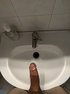 marcooo22annni online show from April 25, 1:41 pm